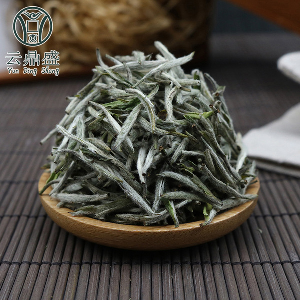 福鼎白茶白毫银针 2018头春碳培白毫银针500g散茶 福鼎管阳白茶