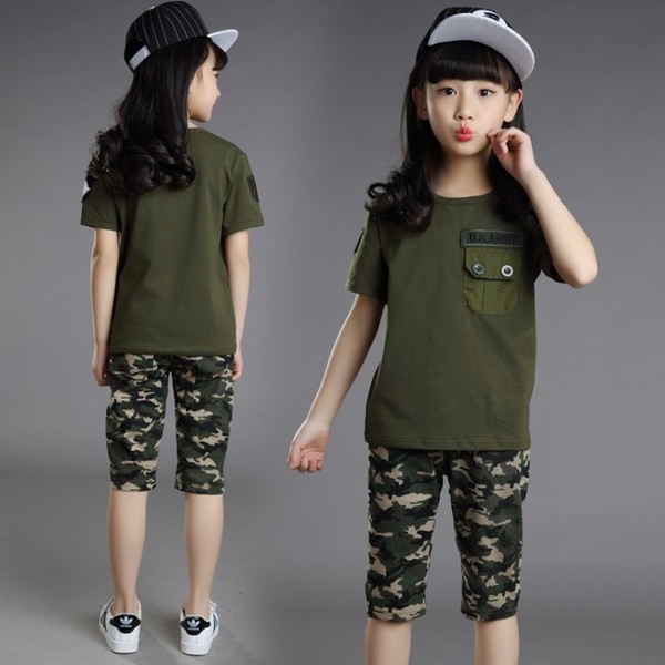 童装男女童迷彩服套装学生六一表演服 120-190大码运动休闲服批发
