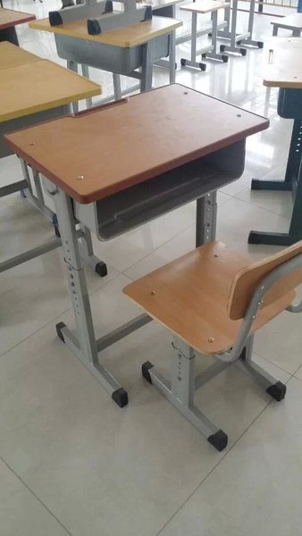 校用家具课桌椅学生上课桌
